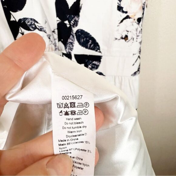 City Chic Off The Shoulder Mini Blue Floral Dress Size 24 XXL - Picture 7 of 7